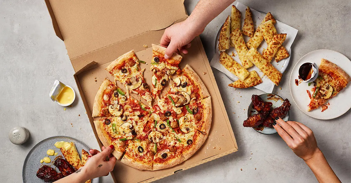 Papa Johns Pizza photo (photo 2 of 3)