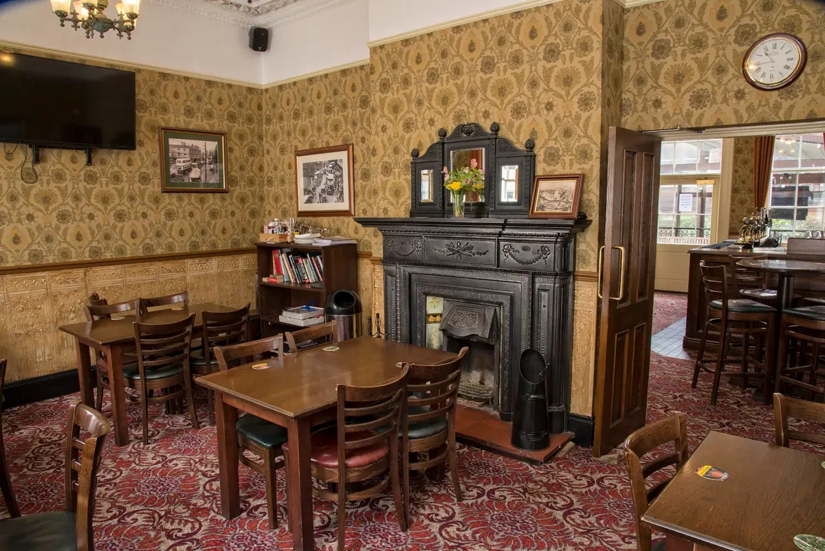 The Wellington — Bars in Birmingham