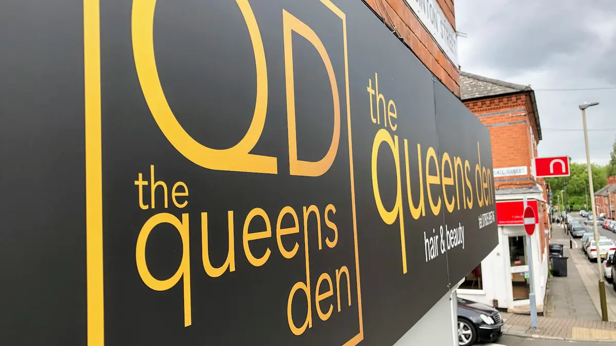 The Queens Den photo (photo 3 of 3)