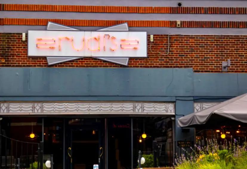 Rudi's Bar