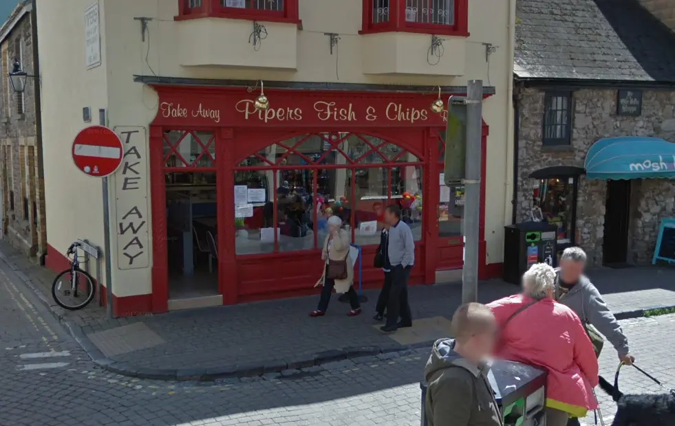 Pipers Fish & Chips photo (photo 1 of 3)