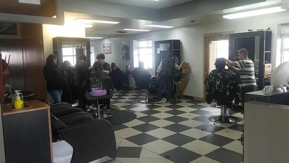 Salon De Belleza Lily photo (photo 1 of 3)