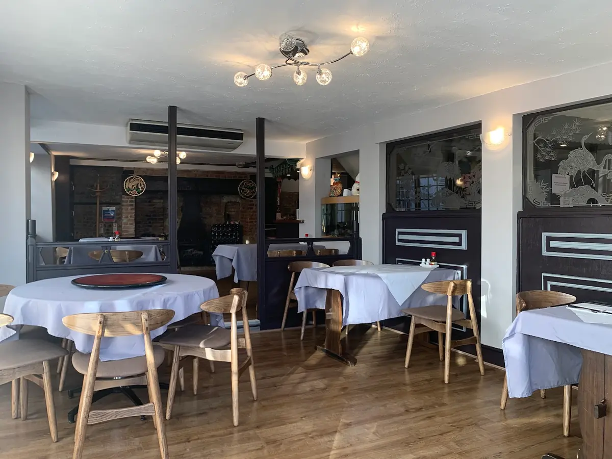 Golden House Restaurant photo (photo 3 of 3)