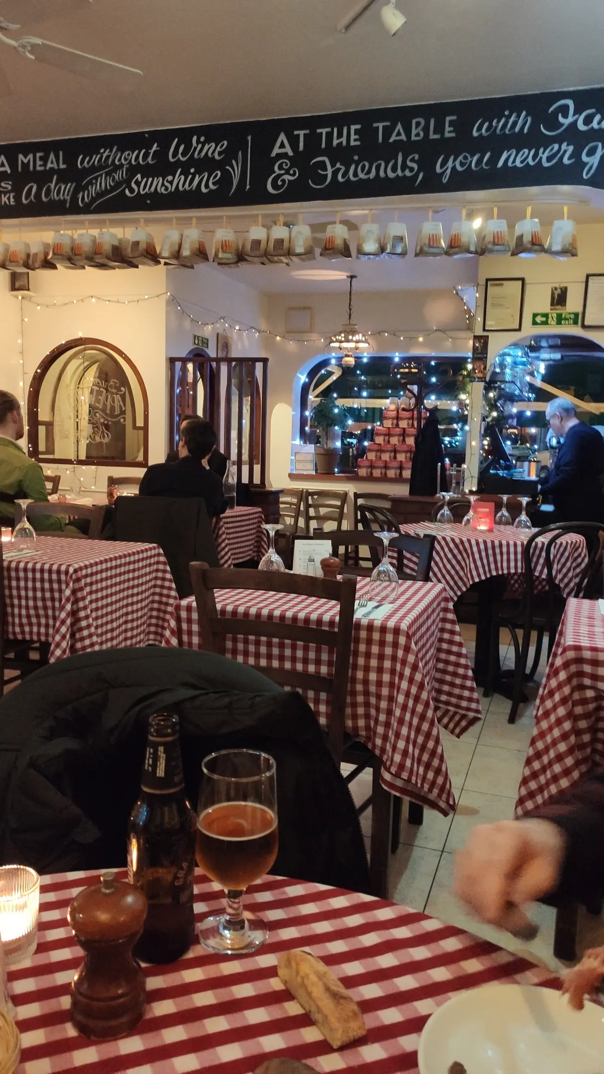 Trattoria Raffaele photo (photo 3 of 3)