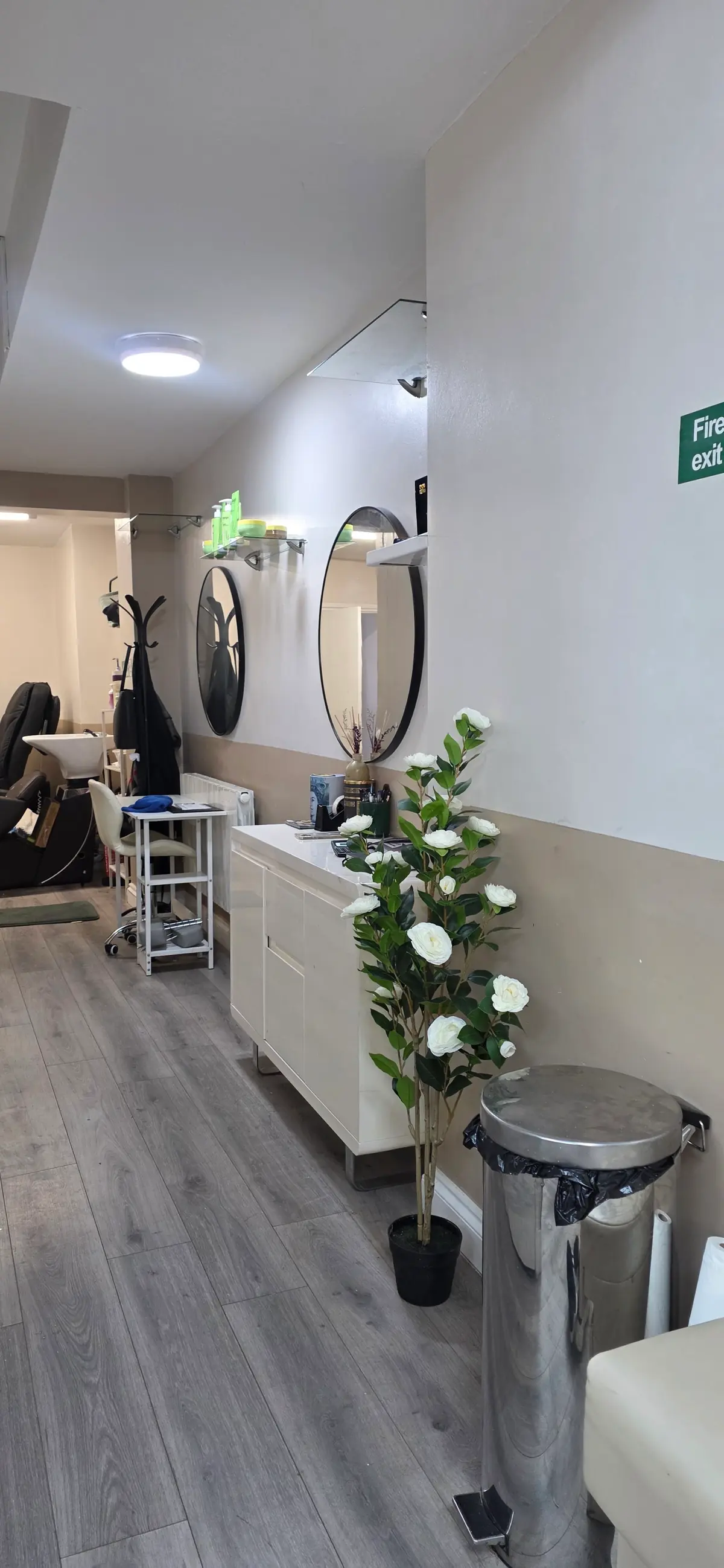 SAB'S HAIR & BEAUTY SALON photo (photo 1 of 3)