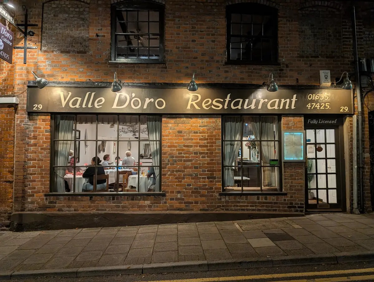 Valle D'oro Restaurant — Italian restaurants in Newbury