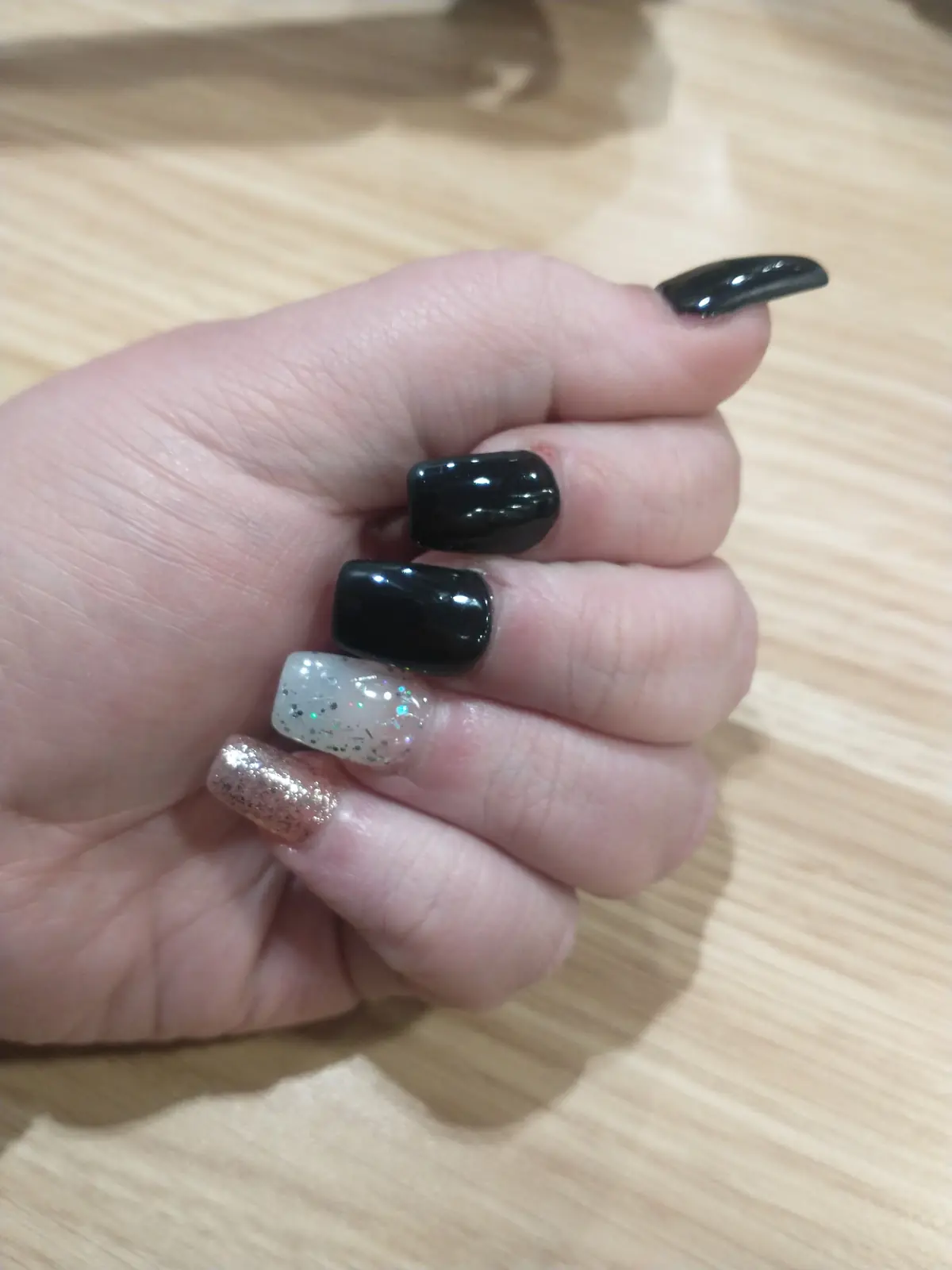 Happy Nails photo (photo 3 of 3)