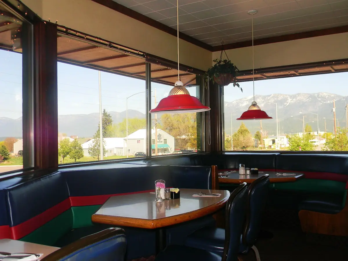 4B's Restaurant of Polson — American Restaurants in Polson