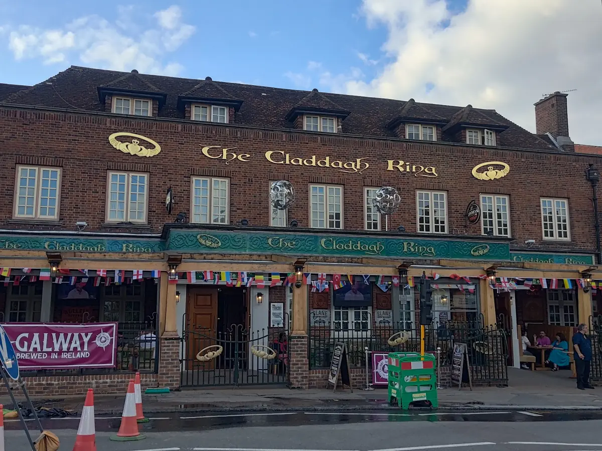 The Claddagh Ring — Bars in London
