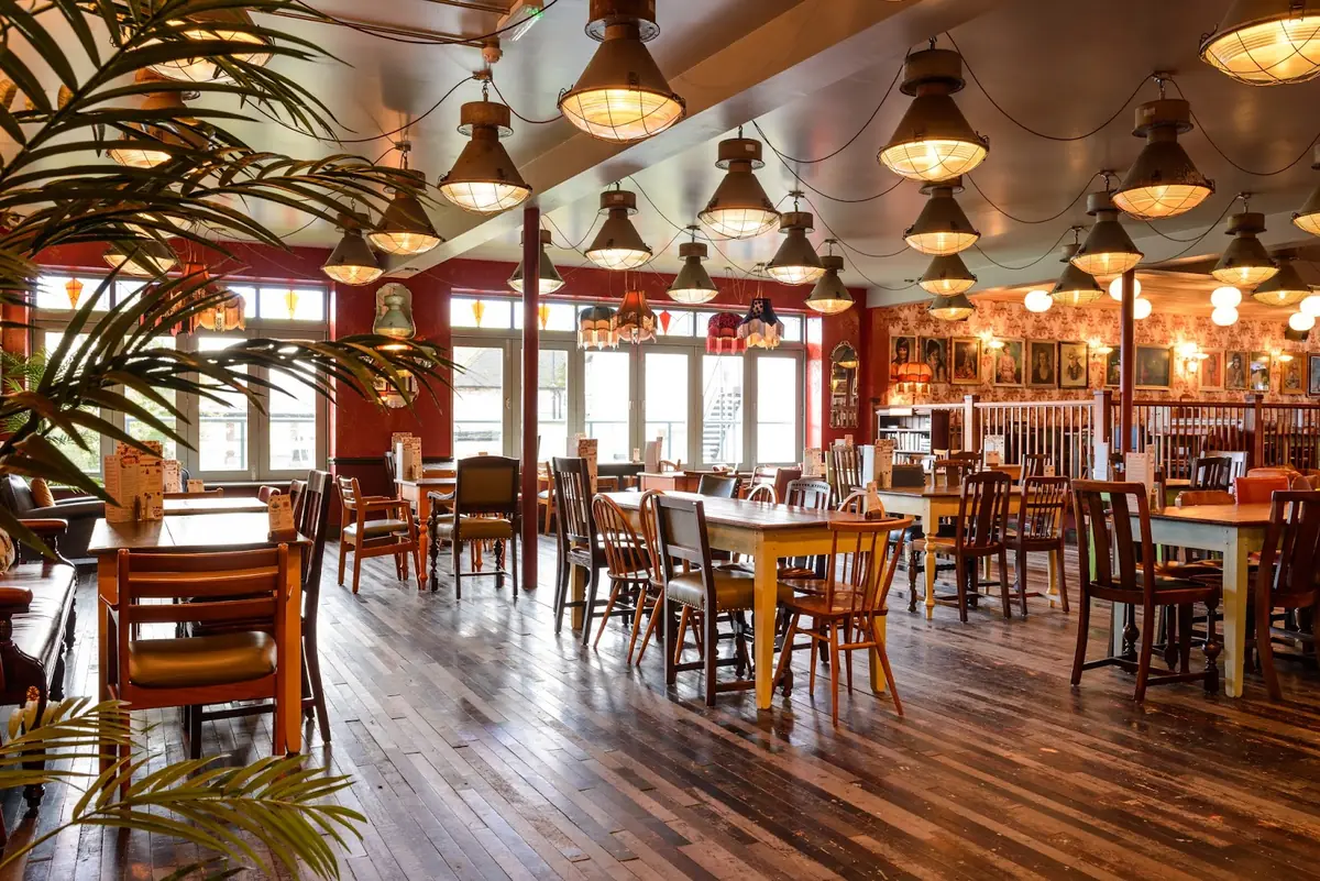 Curio Lounge — Restaurants in Stroud