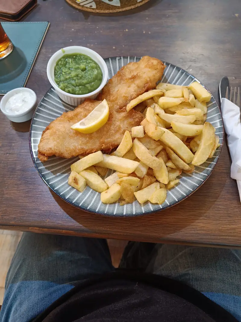 CATCH Fish and Chips photo (photo 2 of 3)