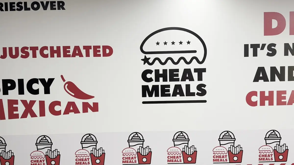 Cheatmeals Earls Court photo (photo 1 of 3)