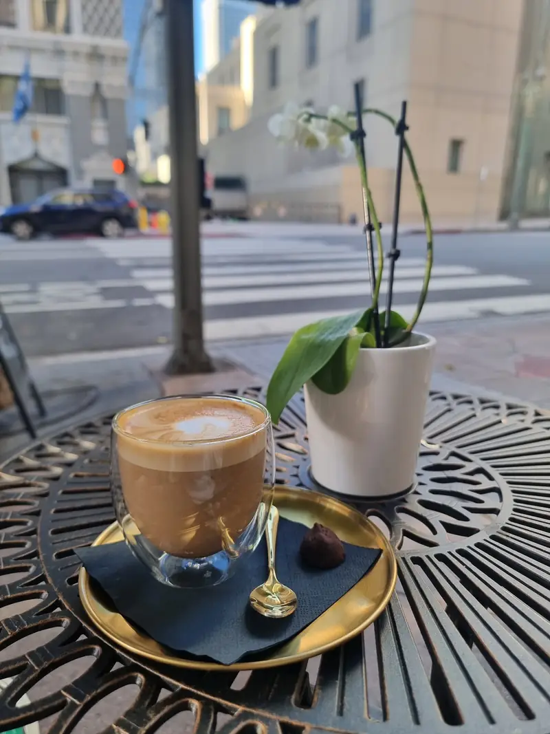 Dalian's Café photo (photo 3 of 3)