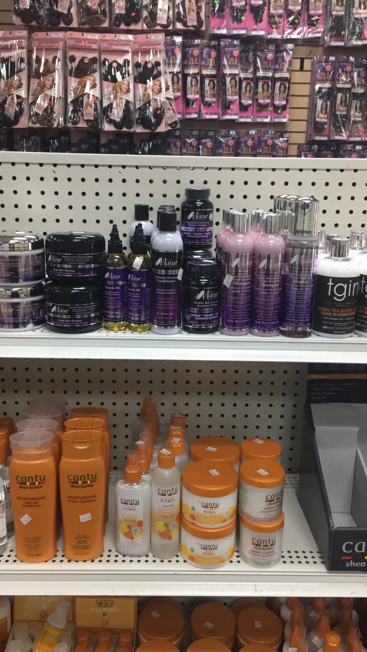 Dania Beauty Supply photo (photo 1 of 3)