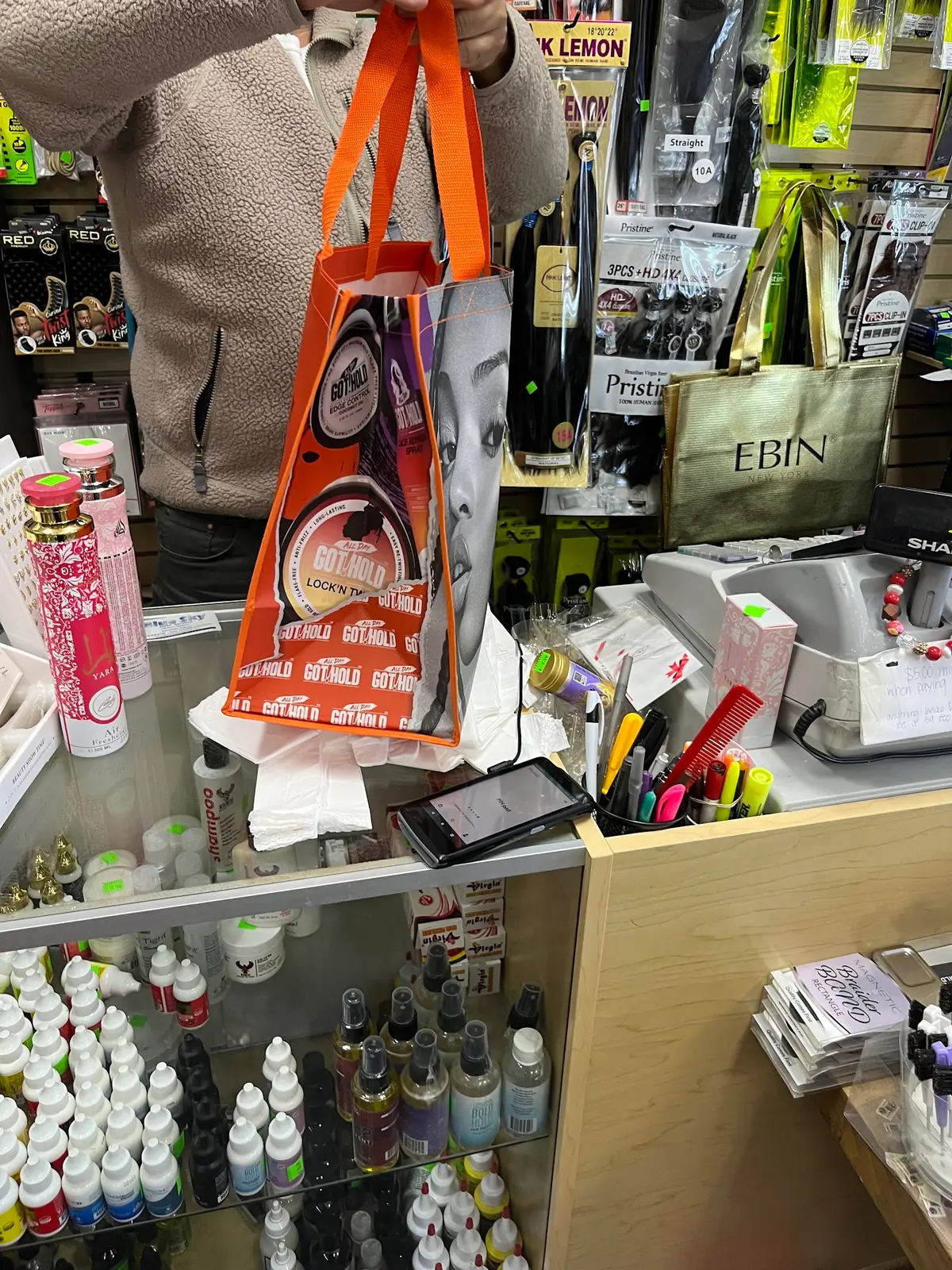 Dania Beauty Supply photo (photo 2 of 3)