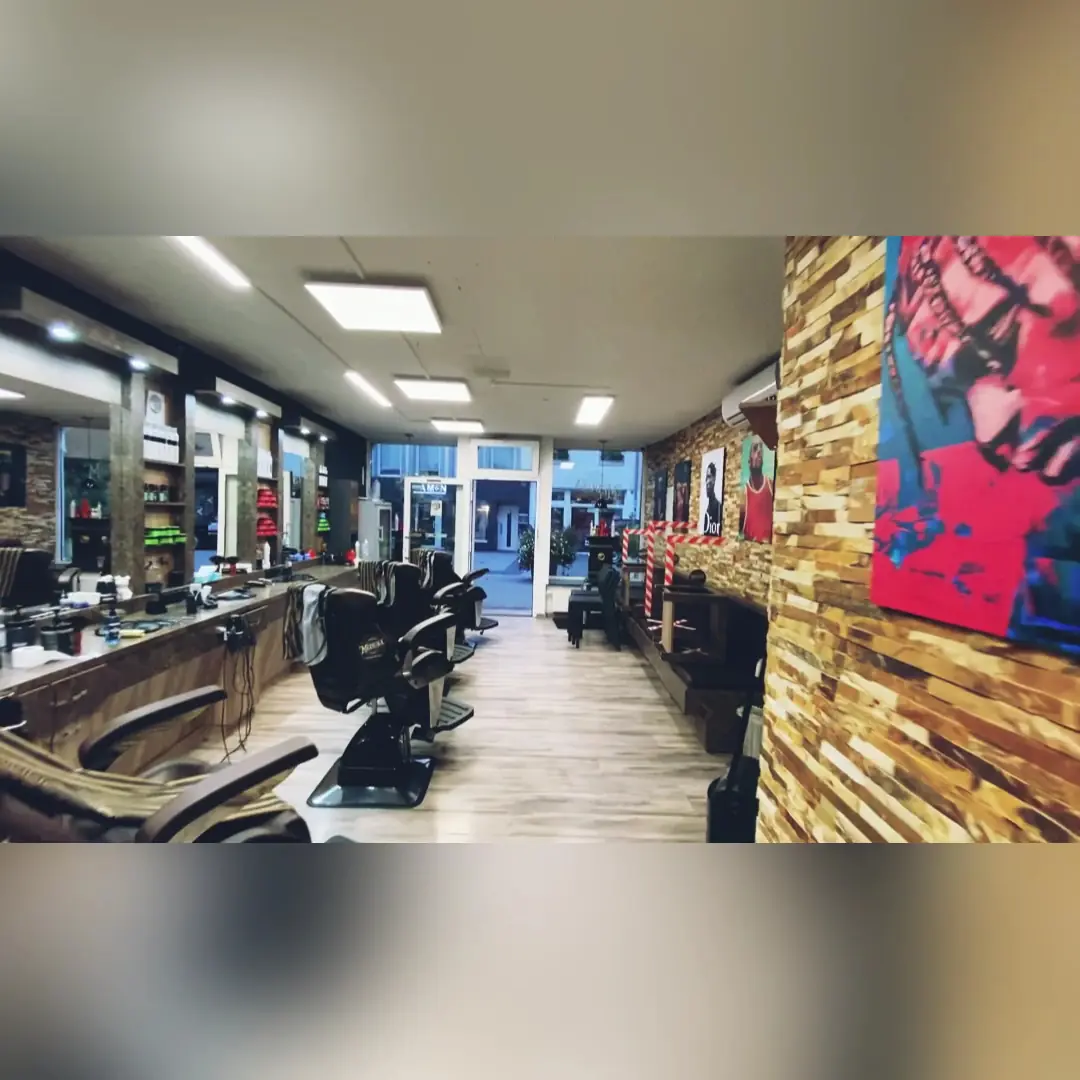 Medusa Friseursalon photo (photo 2 of 3)