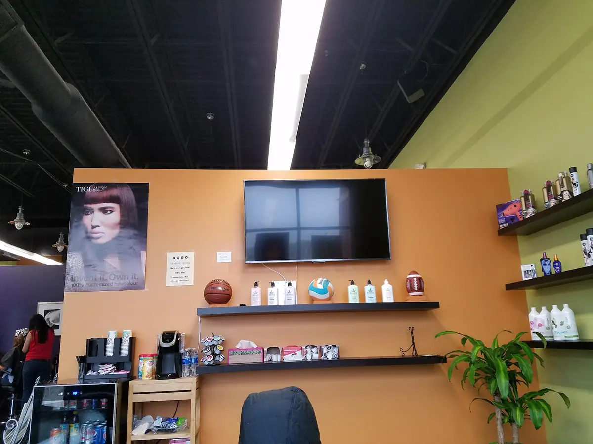 MyComb Salon photo (photo 2 of 3)