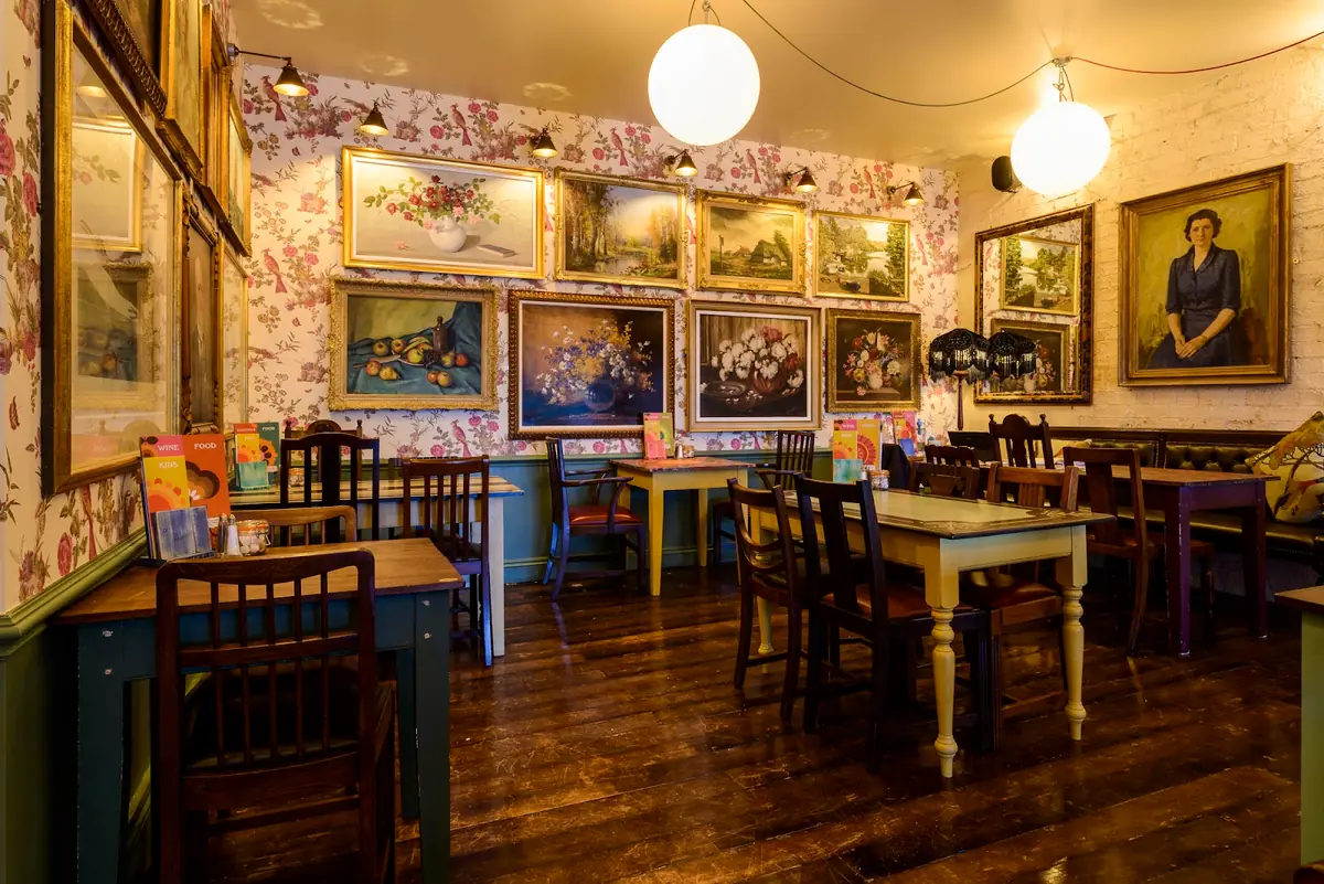 Fosso Lounge photo (photo 1 of 3)