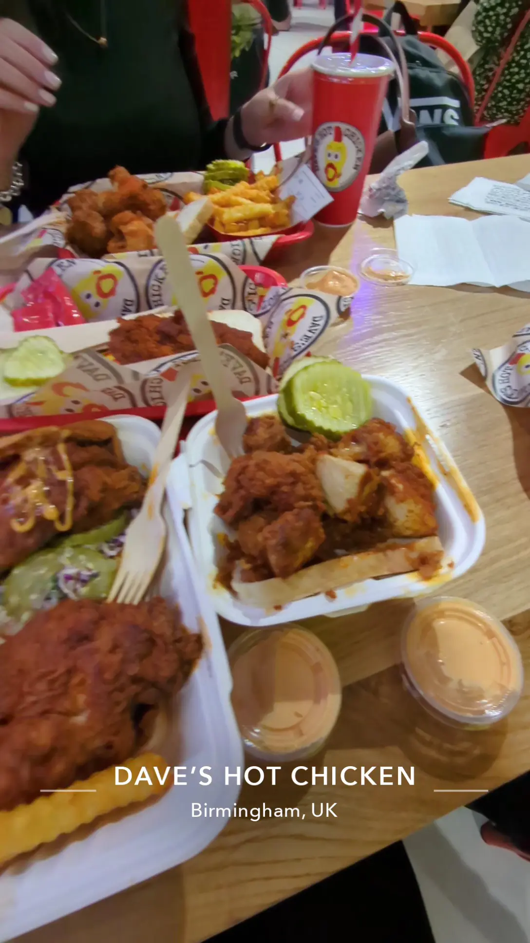Dave's Hot Chicken photo (photo 2 of 3)
