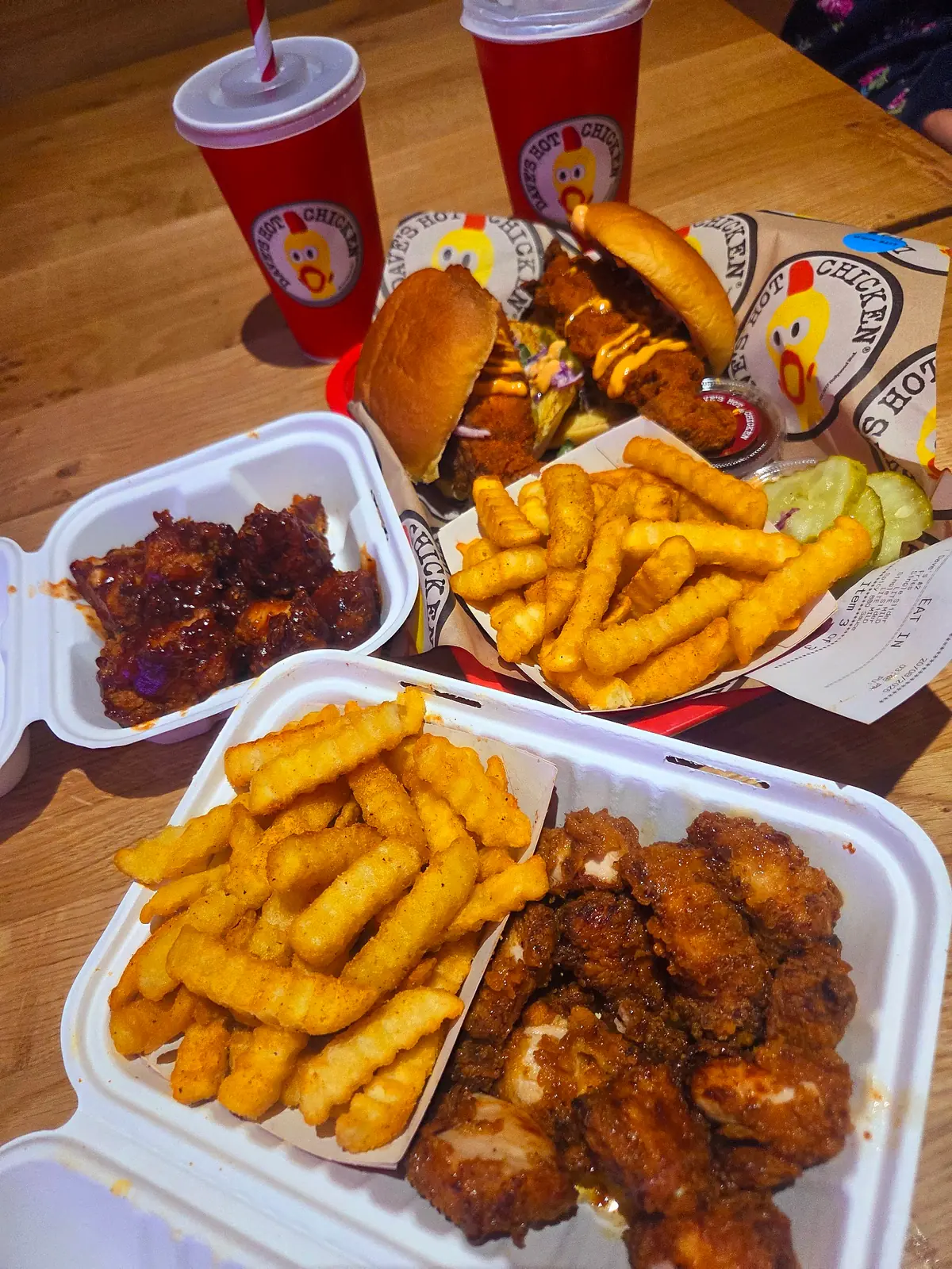 Dave's Hot Chicken photo (photo 3 of 3)