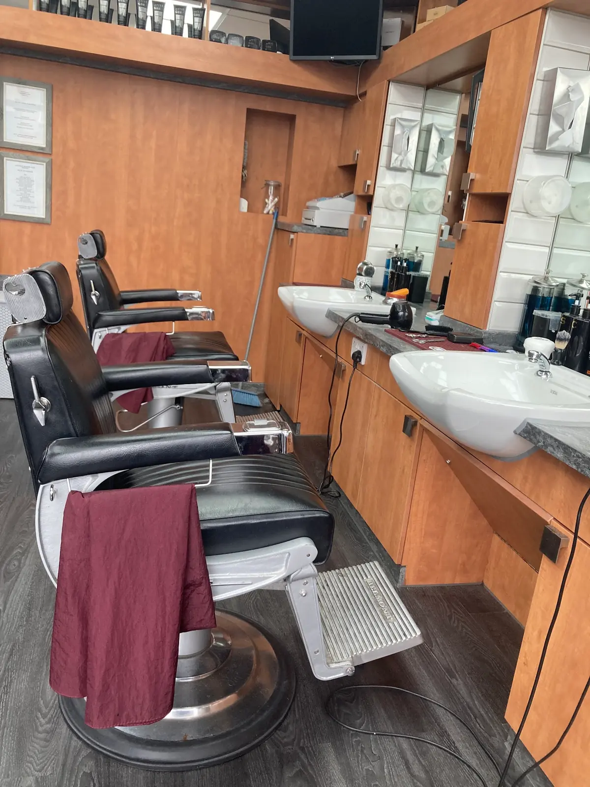 Antonio’s Barber Shop photo (photo 3 of 4)