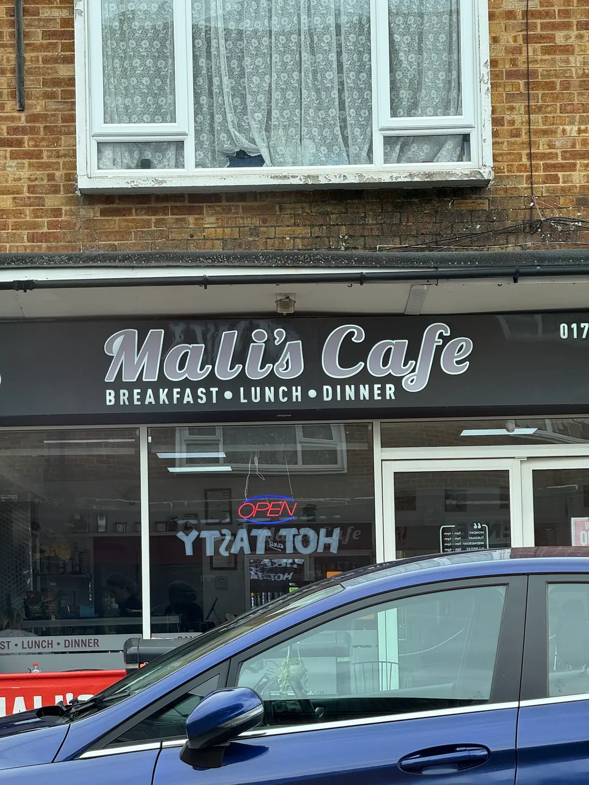 Inside Mali's Cafe, Romford
