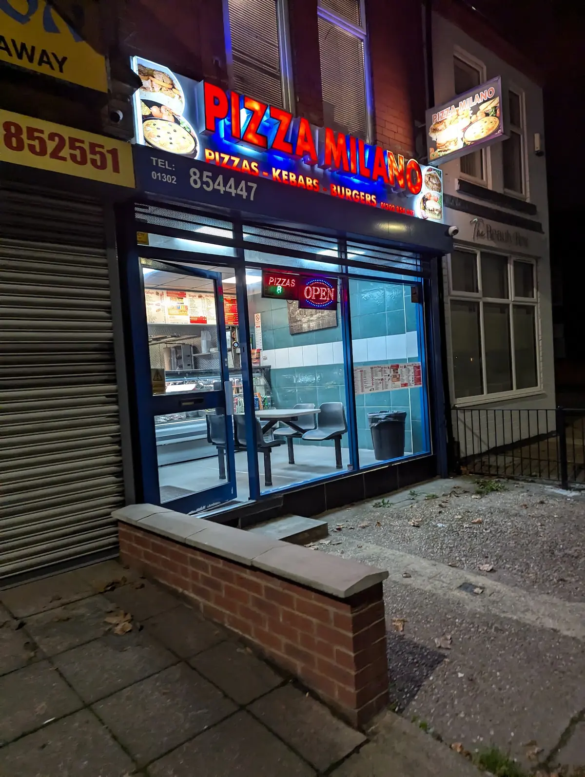Pizza Milano photo (photo 3 of 3)