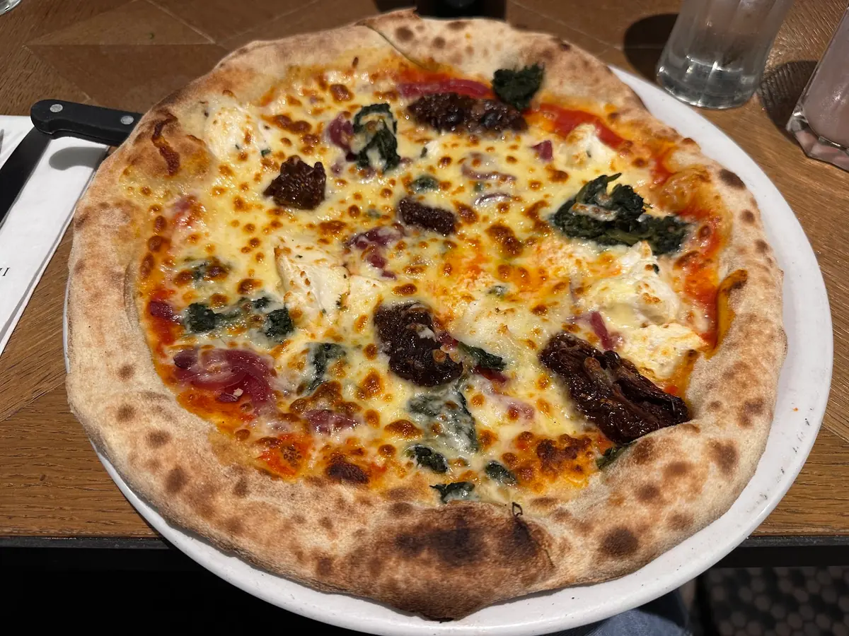 Tony Macaroni - Dundee photo (photo 3 of 3)