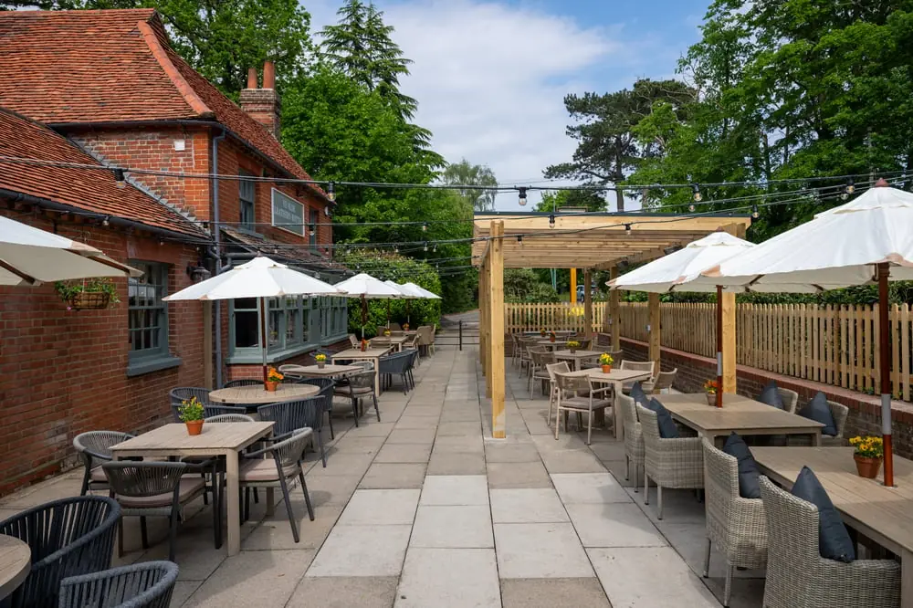 Ye Olde Leathern Bottel — Bars in Wokingham