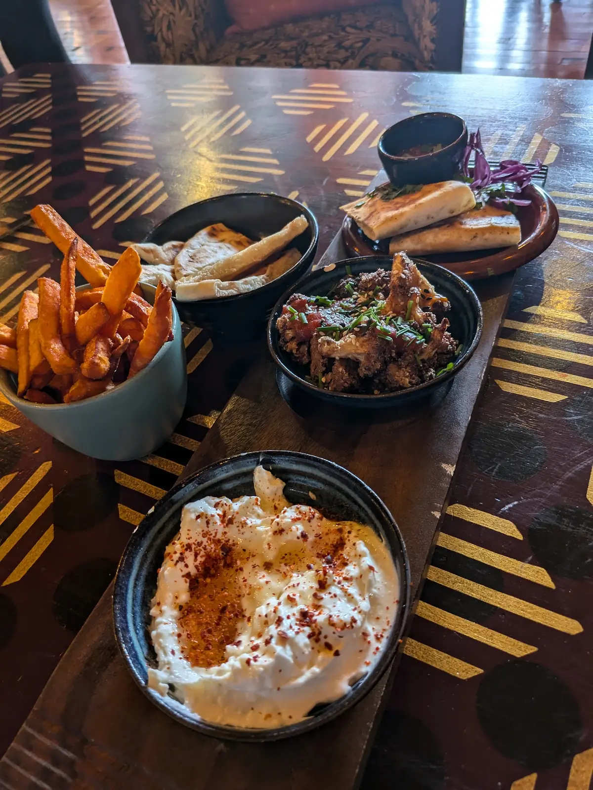 Panadero Lounge photo (photo 2 of 3)