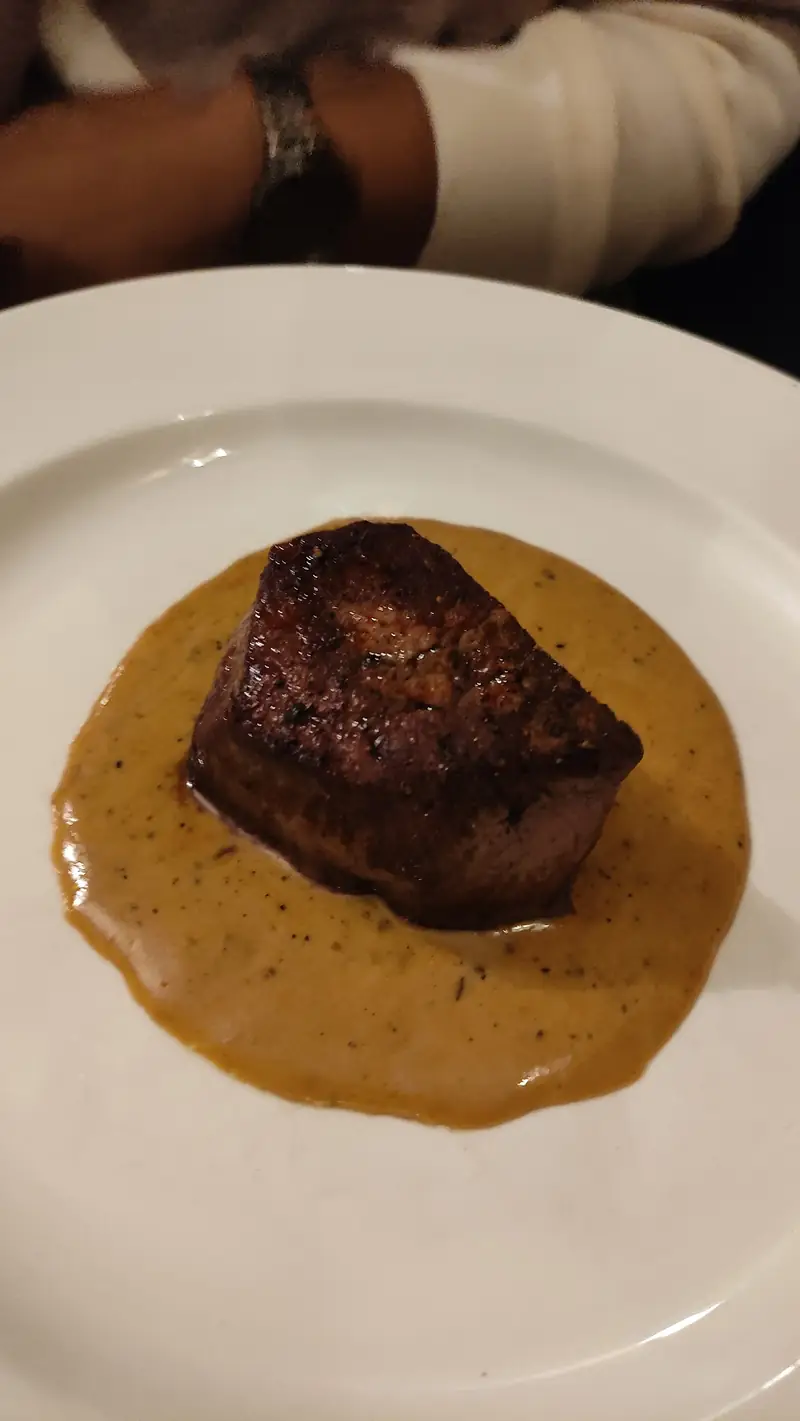 Bouchon De Rossi photo (photo 2 of 3)