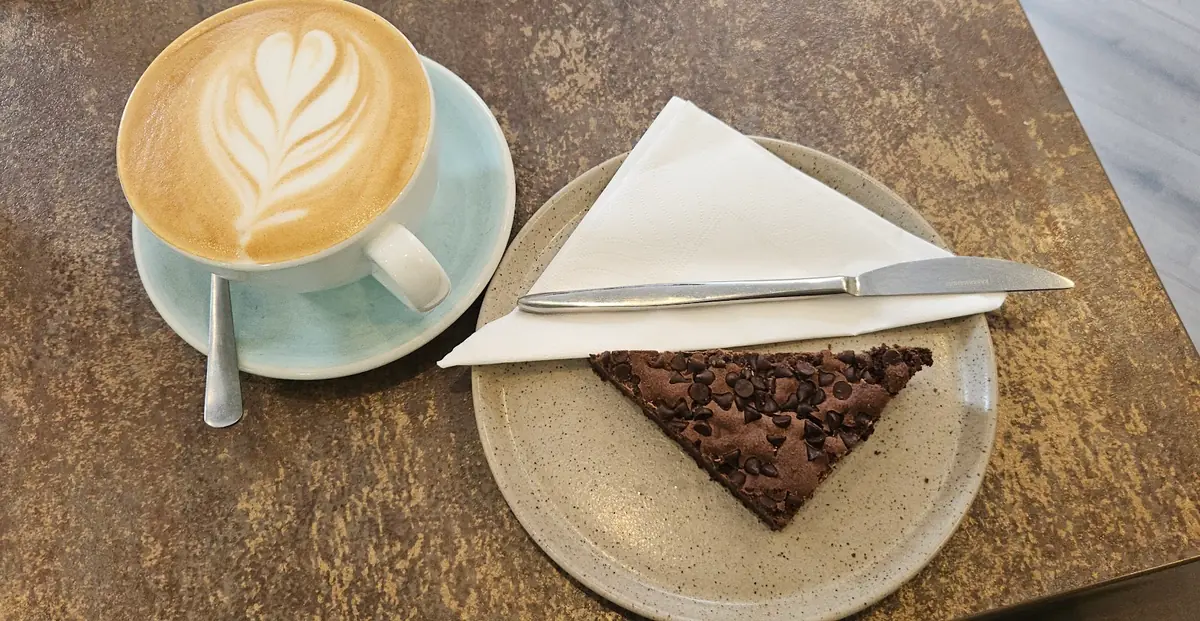 Roundsquare Cafe Bistro photo (photo 6 of 7)