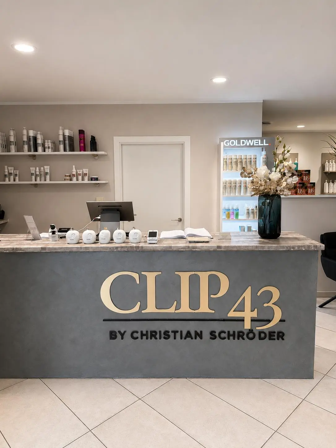 V.I.P. Friseur photo (photo 3 of 3)