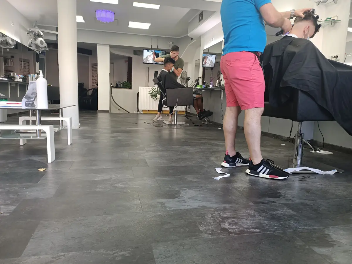 BEHRAM the Hairstyler - Aachen photo (photo 2 of 3)