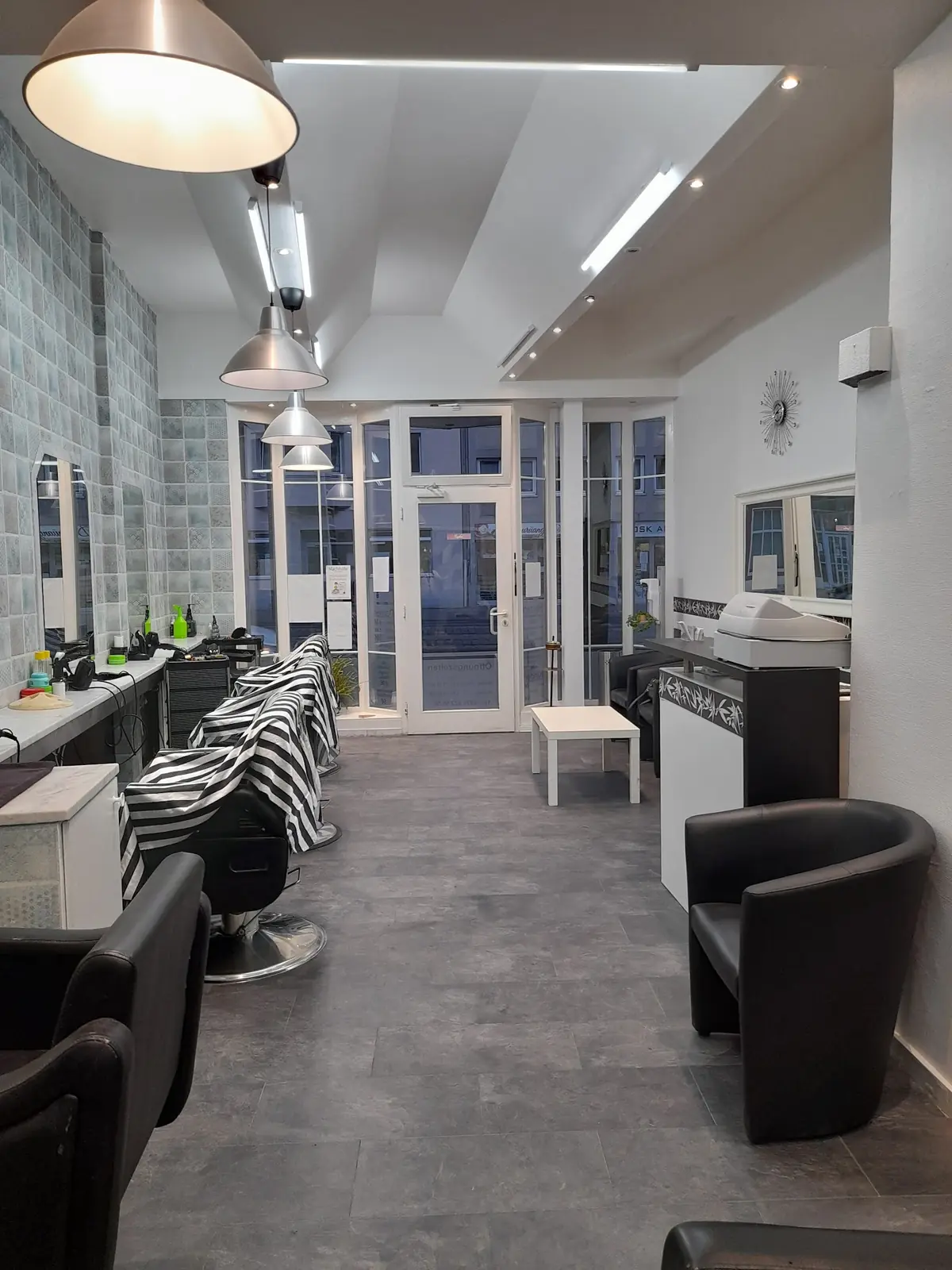 Hairstudio Yasar - Bonn — Hair Salons in Bonn Beuel