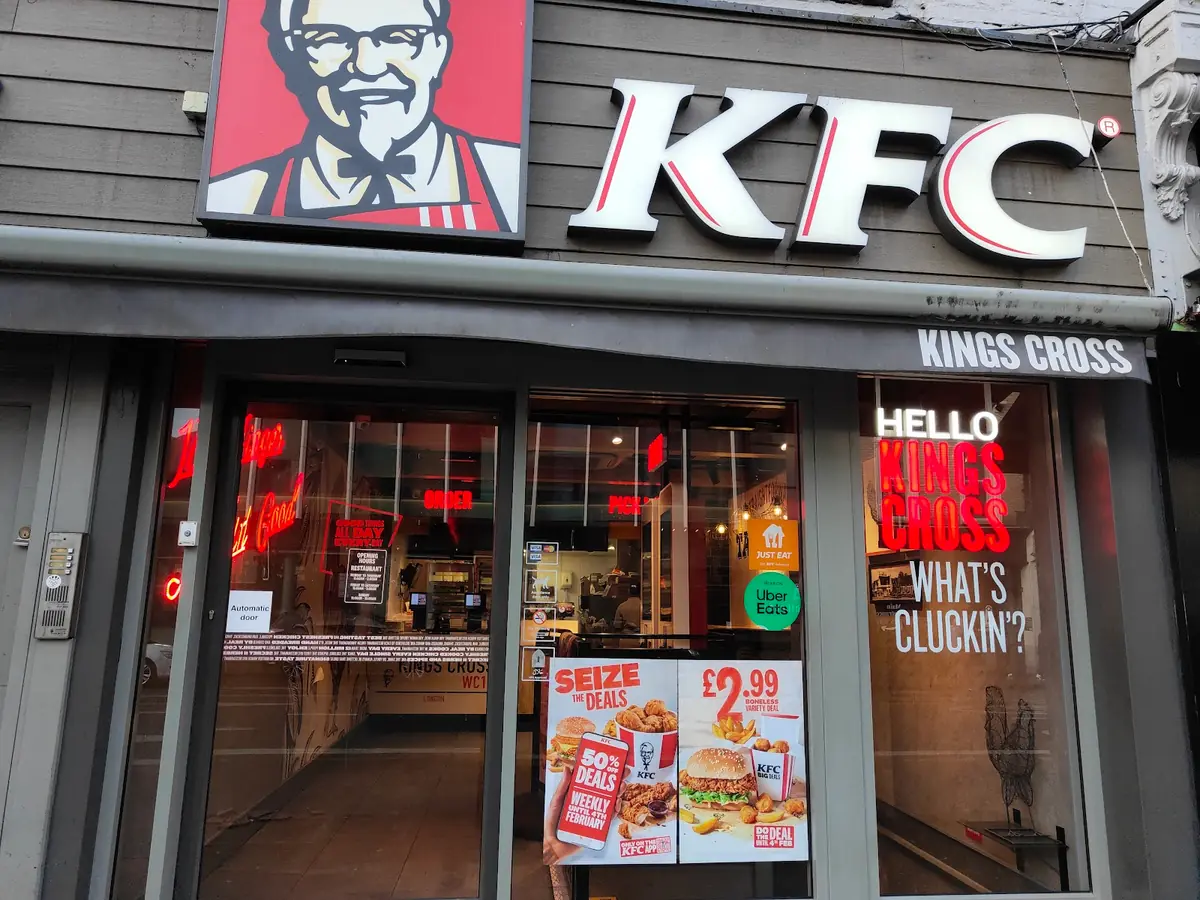 KFC Victoria Station - Buckingham Road — Fast Food in London