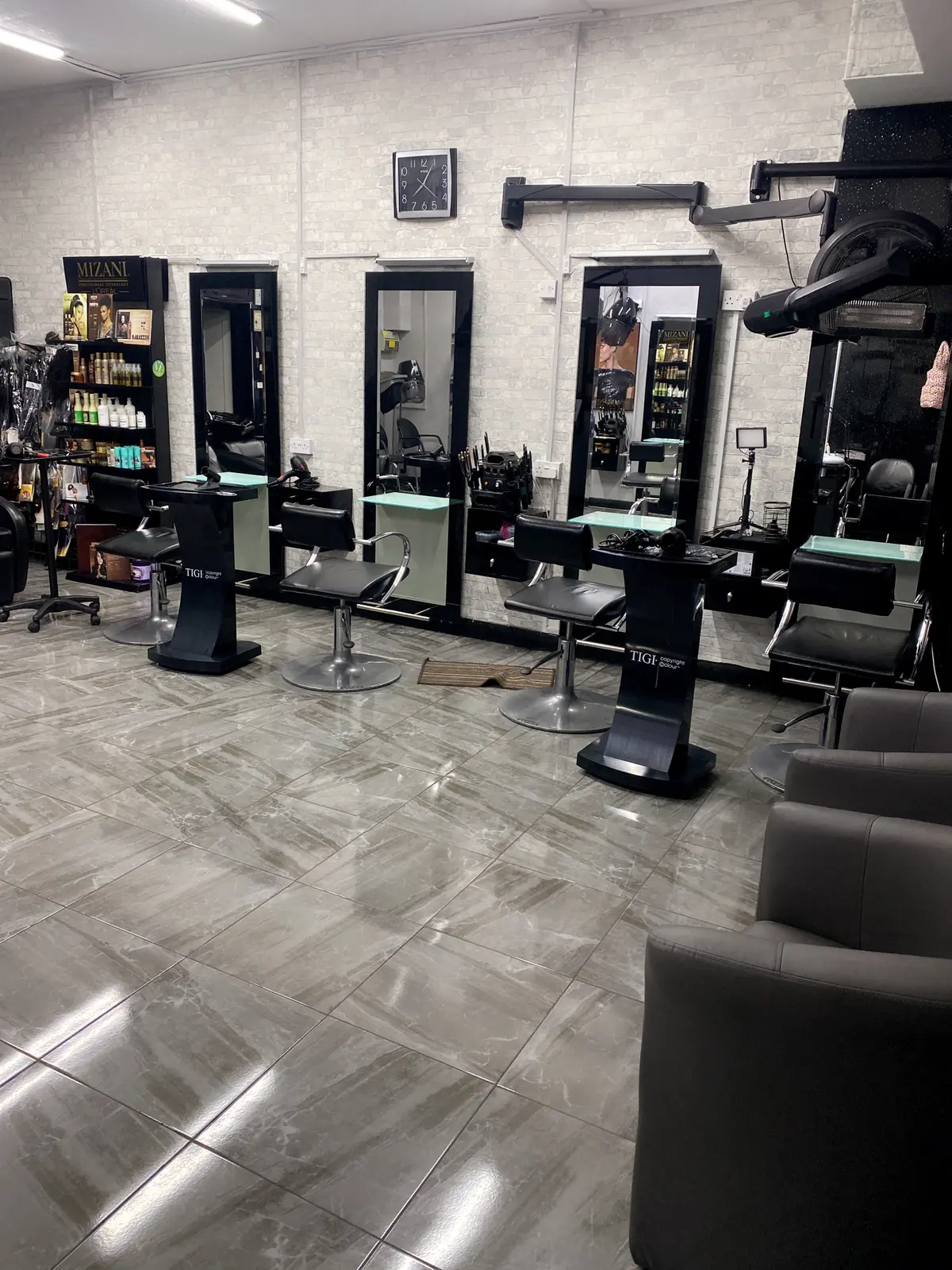 Hiwot International Hairdressing