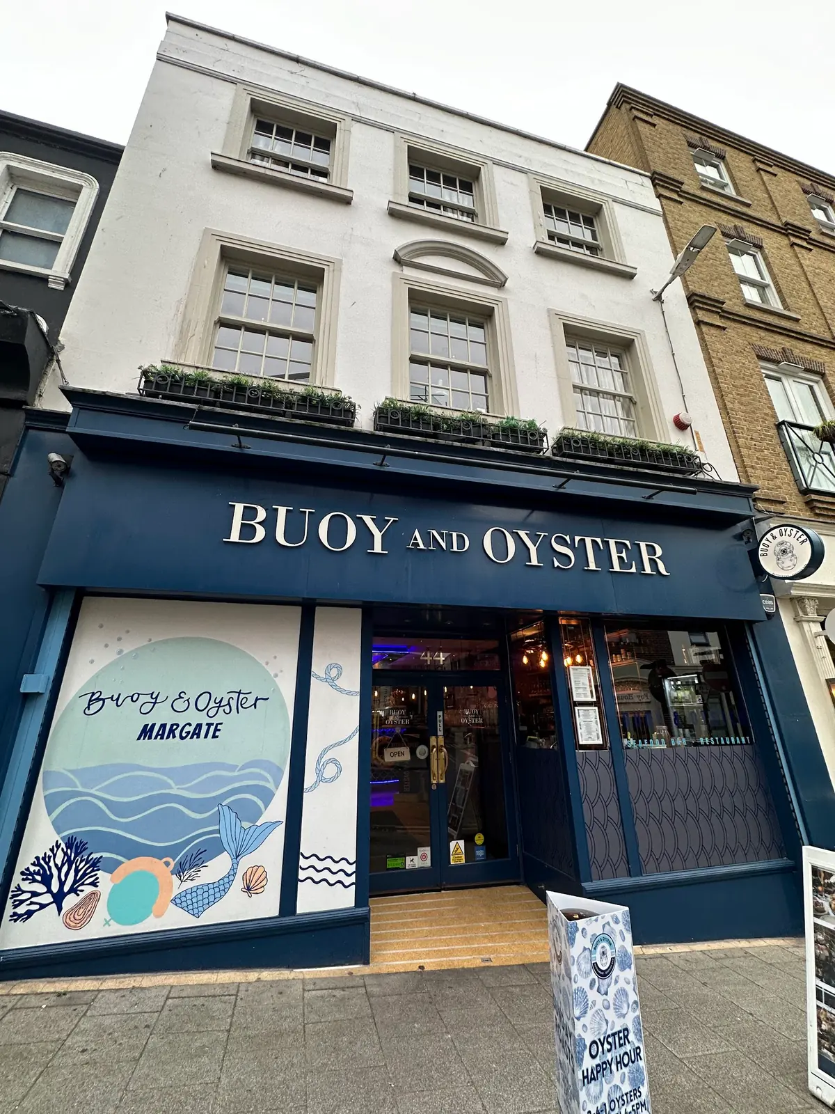 Buoy and Oyster, Margate