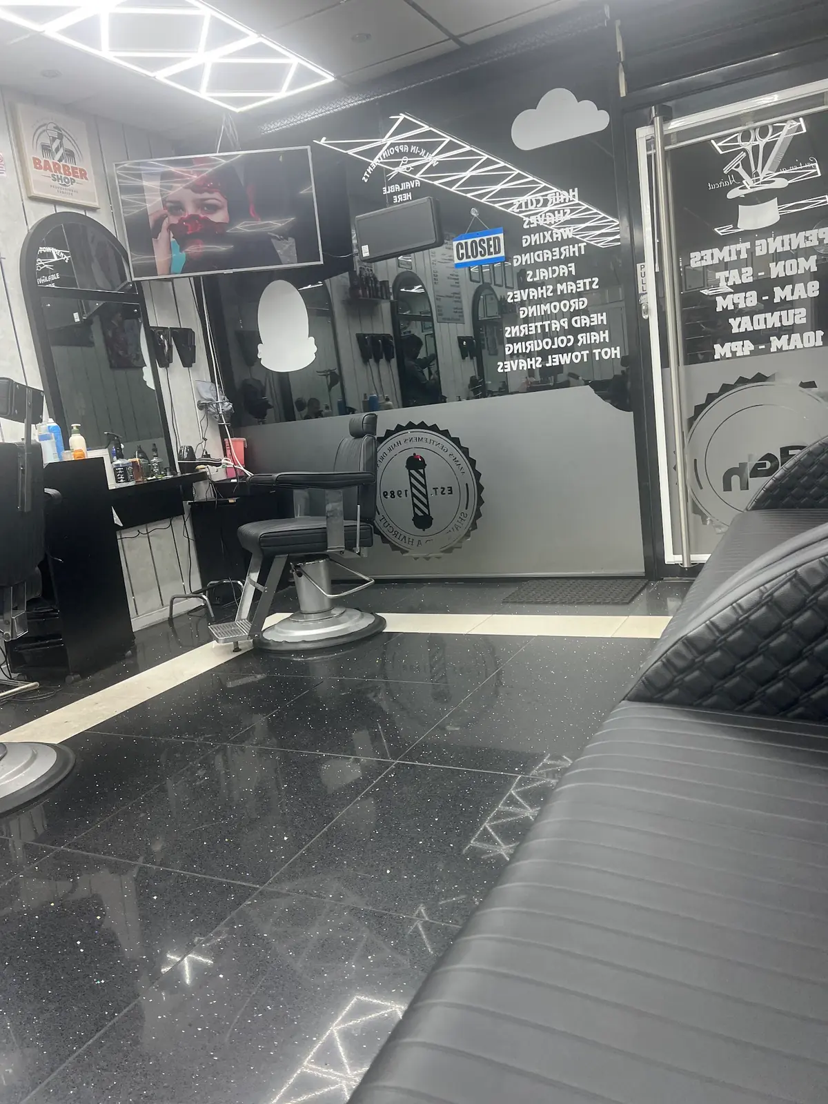 Azams Gents Hairdressers photo (photo 2 of 7)