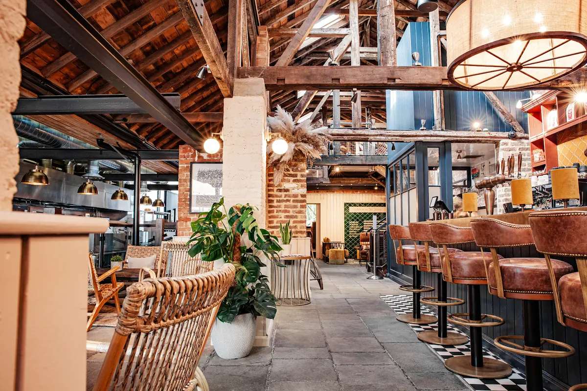 The Hub on Verulam Restaurant, Bar & Events Venue St Albans — Restaurants in St Albans