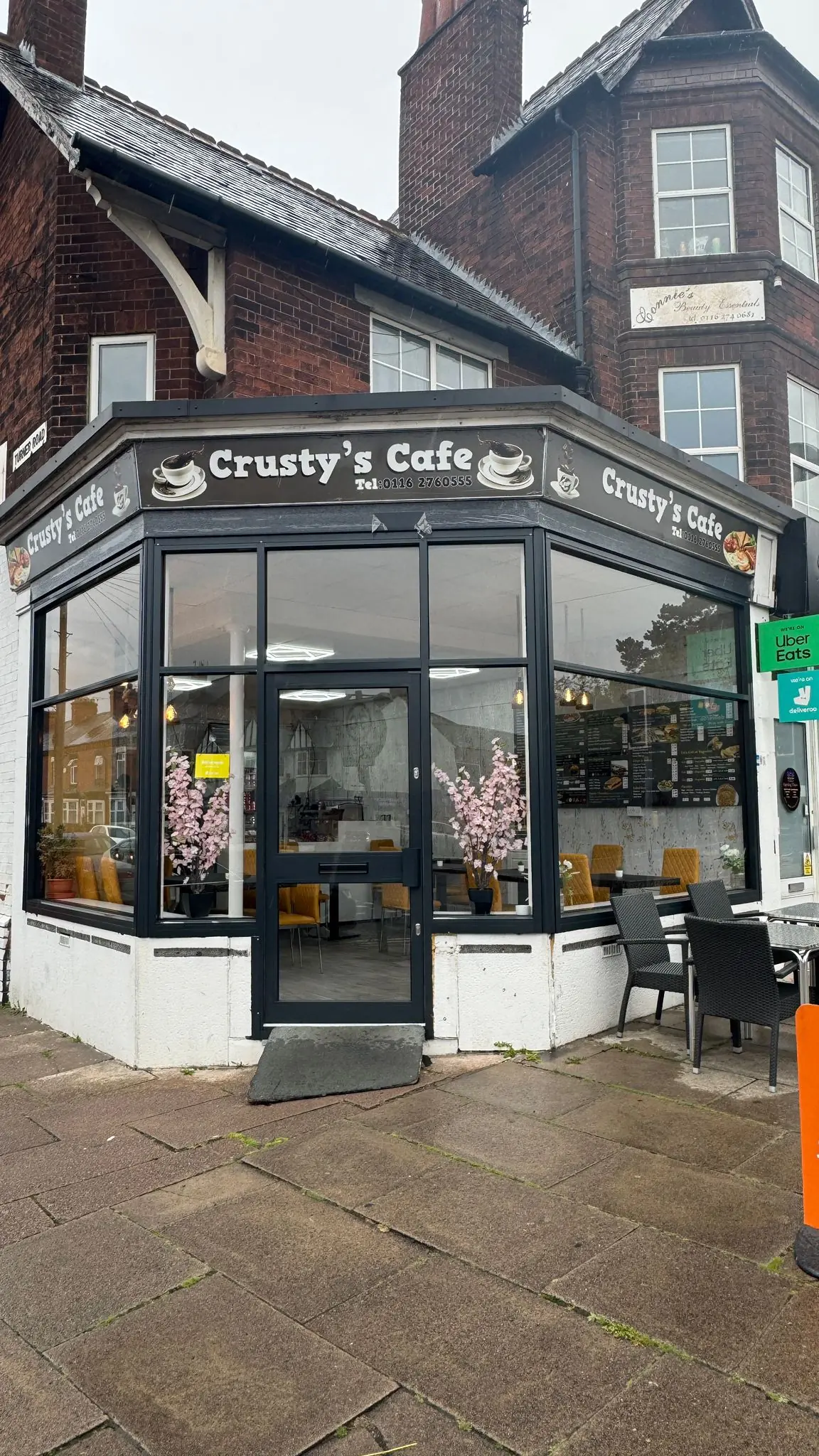 Crusty's Cafe