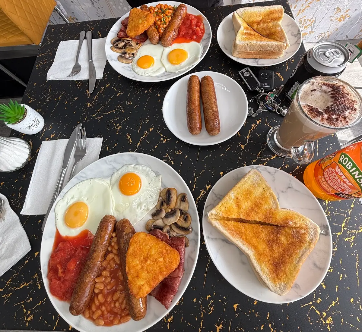 Crusty's Cafe photo (photo 6 of 7)