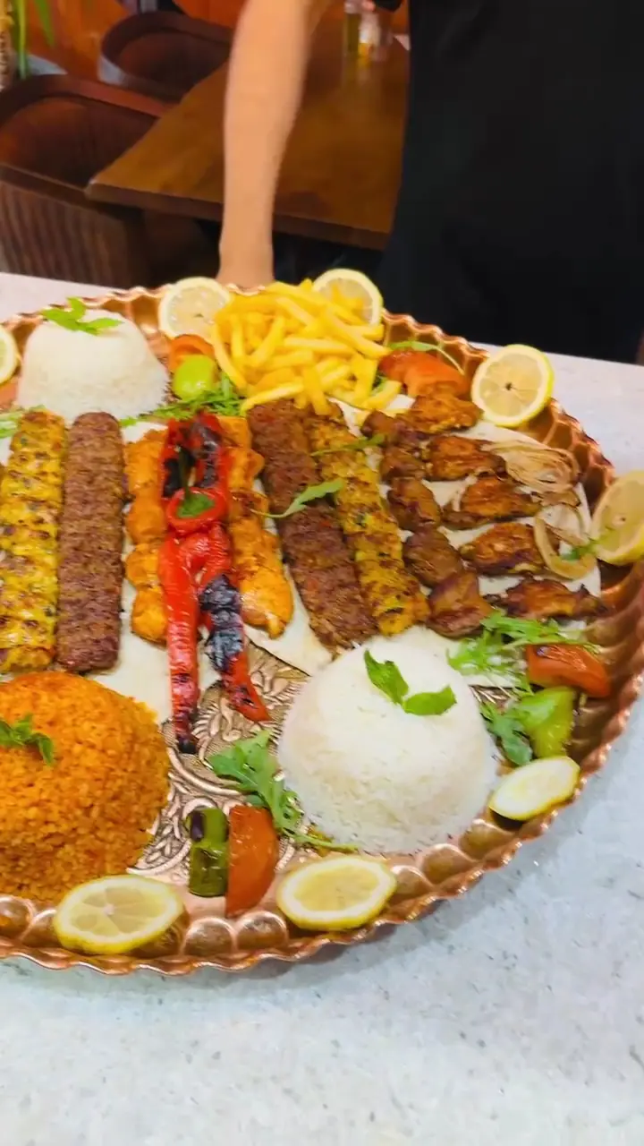 Nowrooz Restaurant photo (photo 2 of 3)