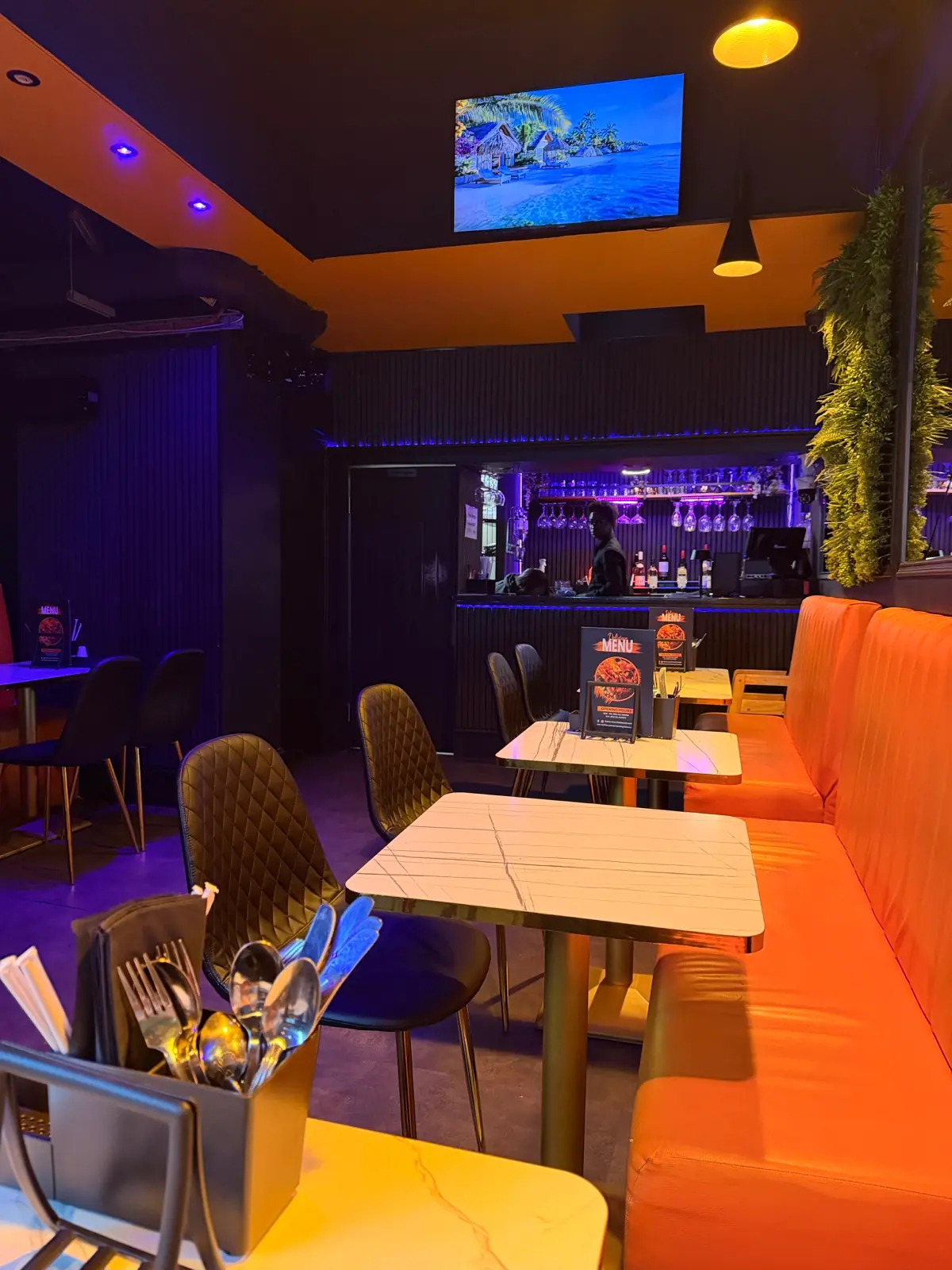 Native Cave Restaurant And Bar photo (photo 2 of 3)