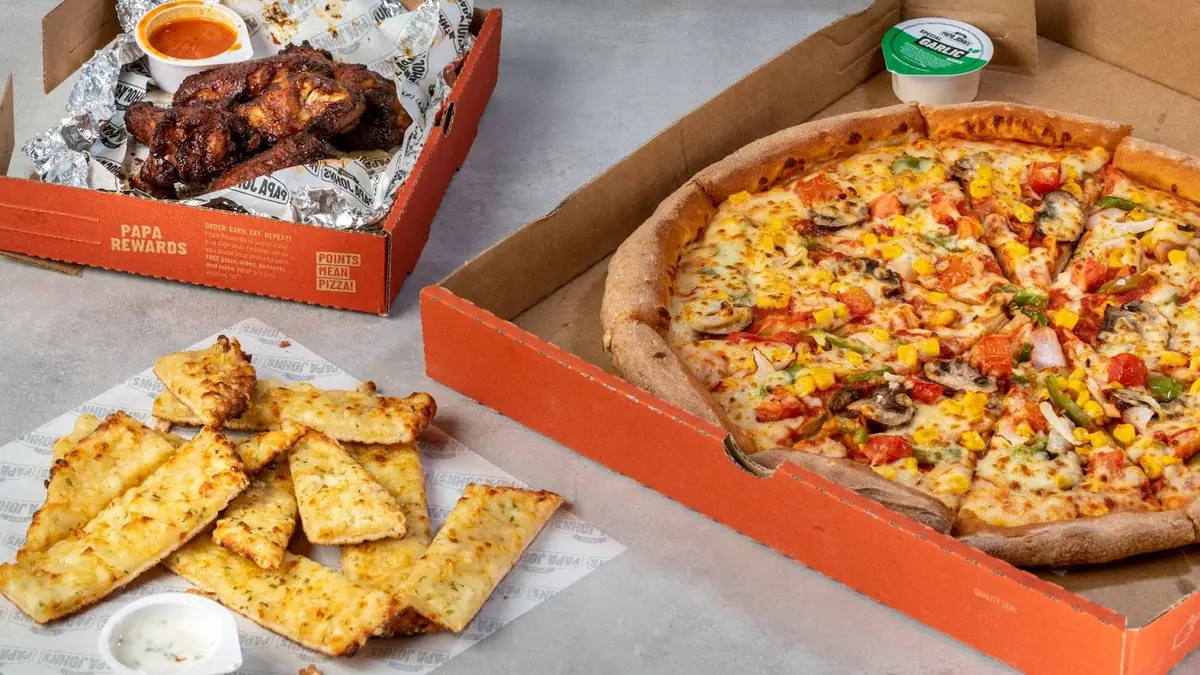 Papa Johns Pizza photo (photo 1 of 3)