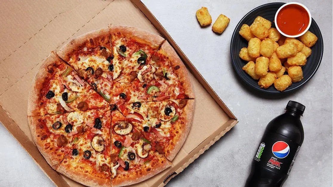 Papa Johns Pizza photo (photo 2 of 3)