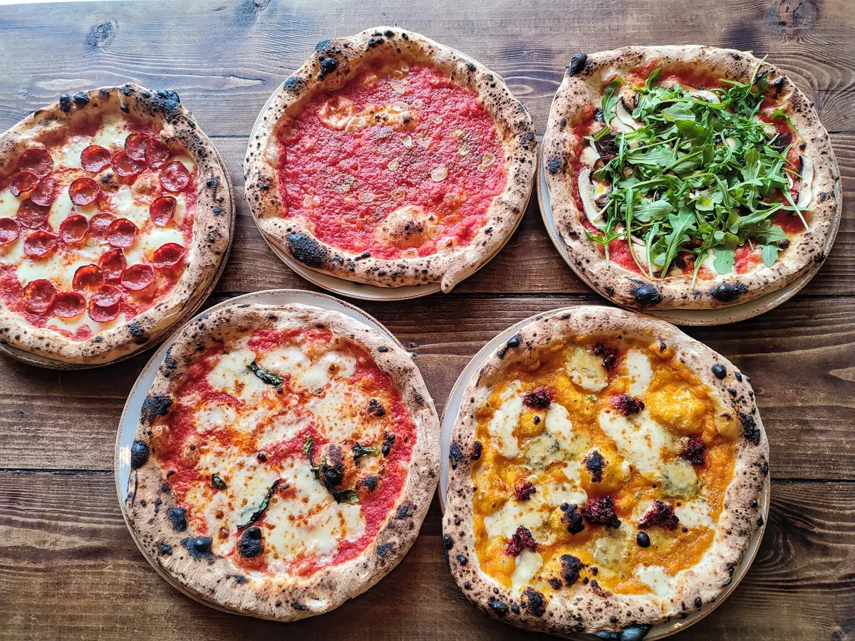 Pizza Social photo (photo 2 of 3)