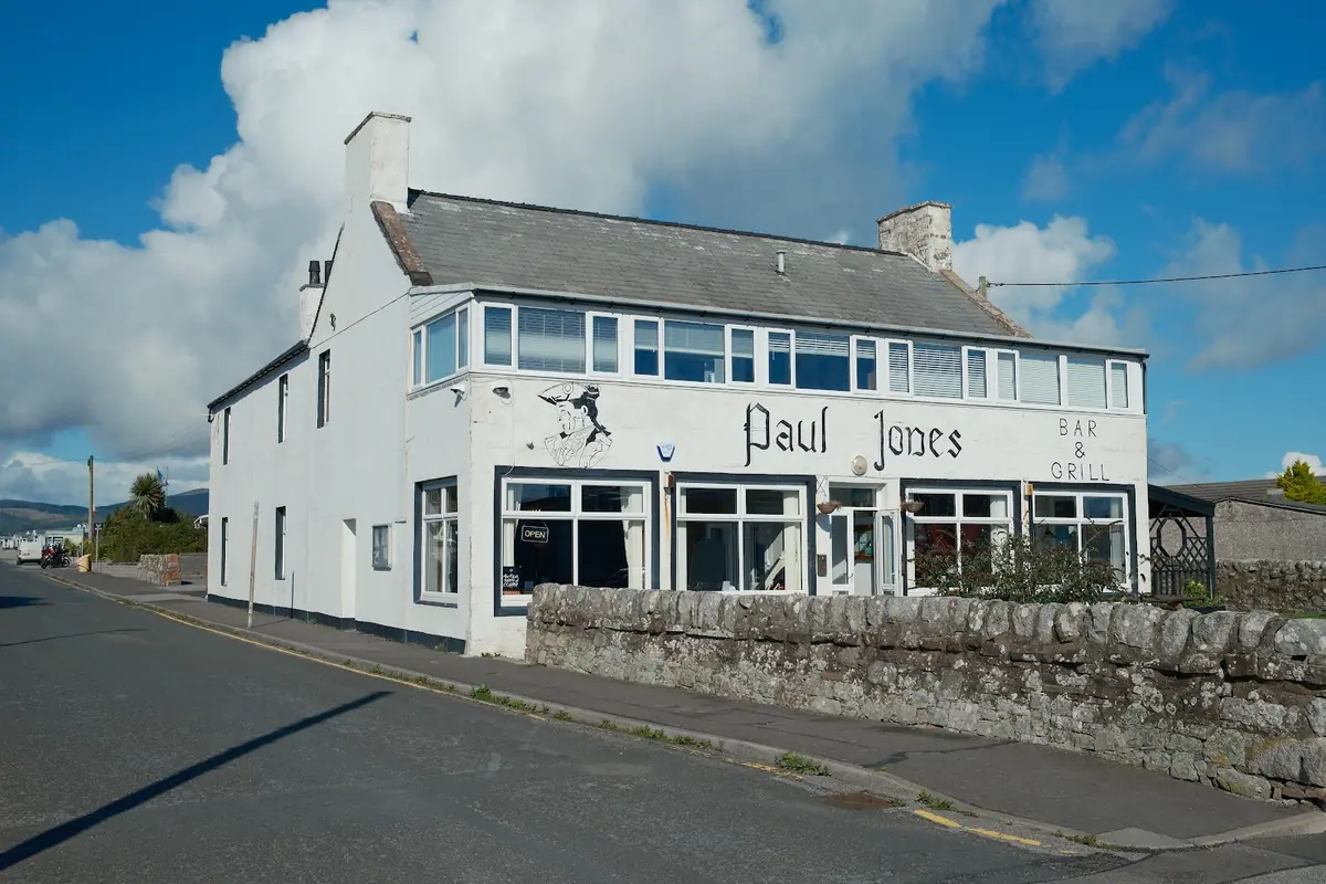 Paul Jones Hotel photo (photo 2 of 3)