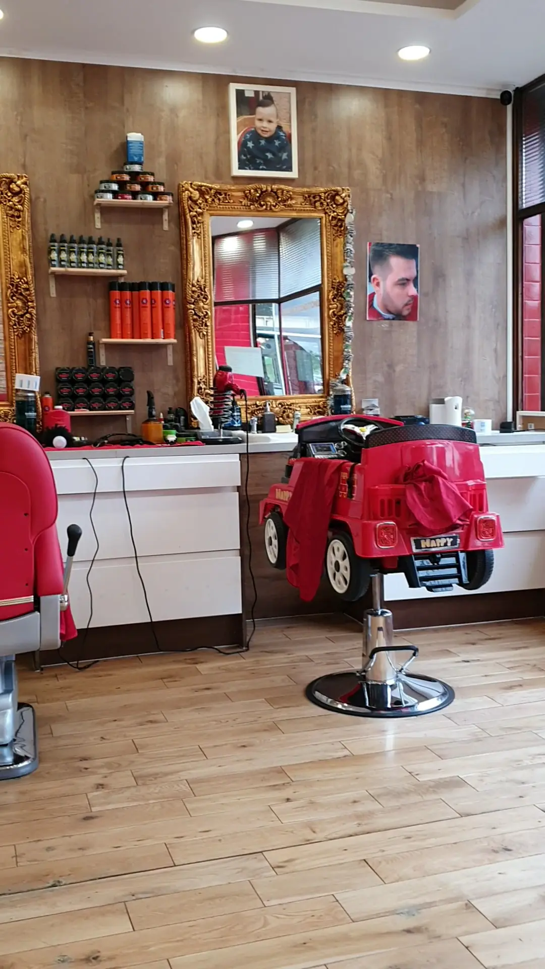 Red Barber Shop Abbey wood photo (photo 2 of 7)