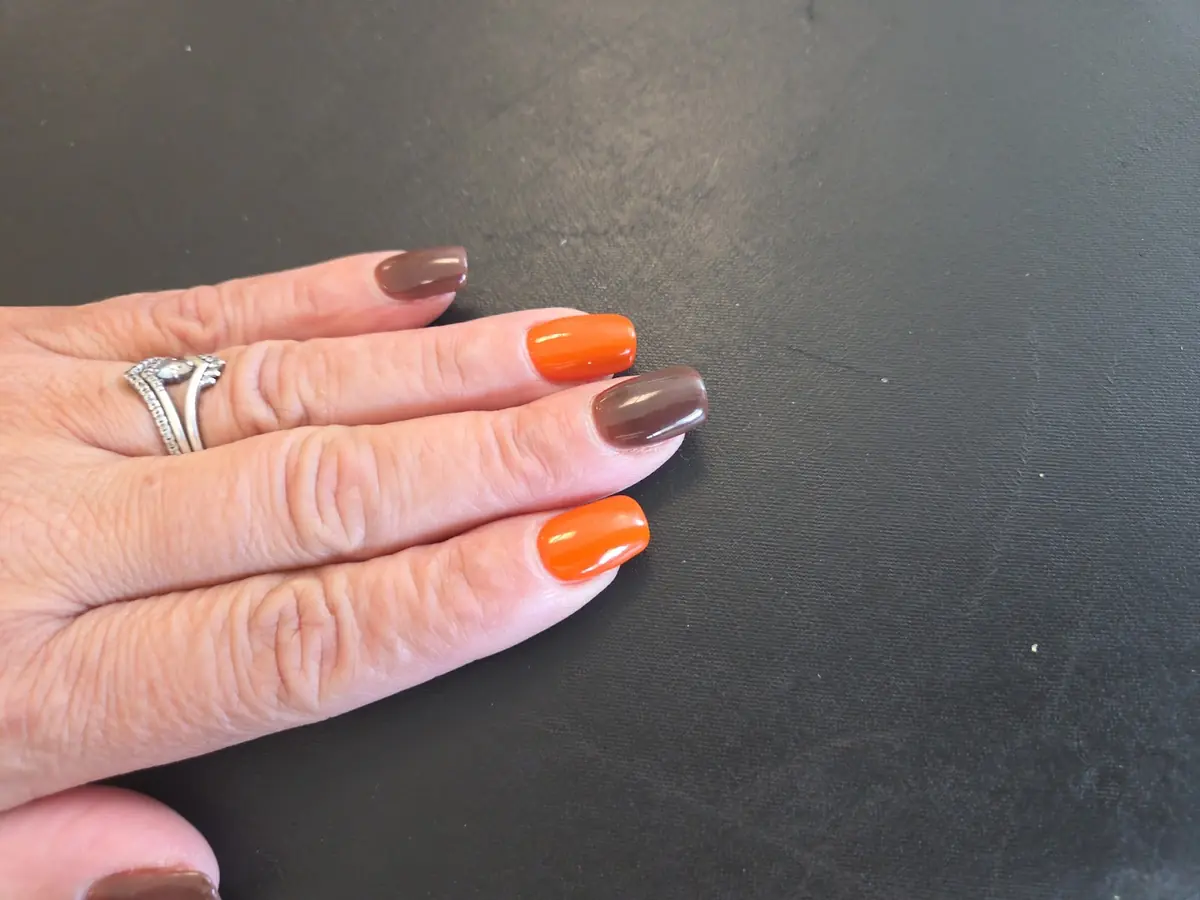Elegant Nails & Spa photo (photo 1 of 3)